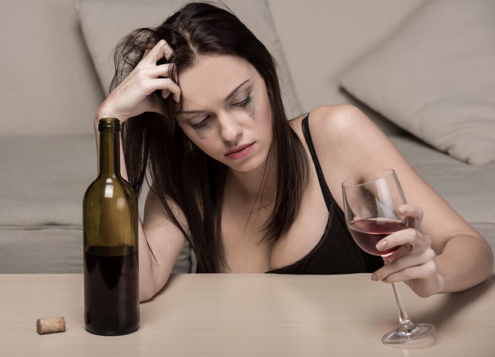 vrouwelijk alcoholisme hoe u kunt helpen stoppen met drinken